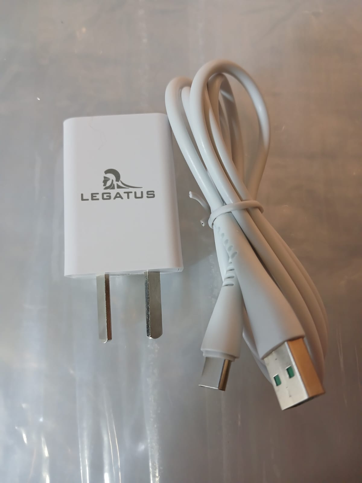 Cargador Tipo C 2.4 A (carga comun) Cable Desmontable LEGATUS OFERTA